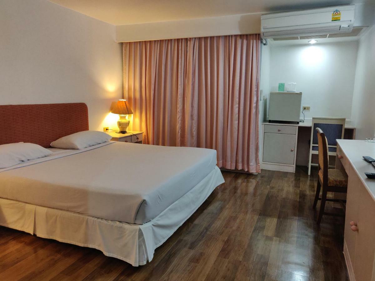Lee Place Hotel Bangkok Luaran gambar
